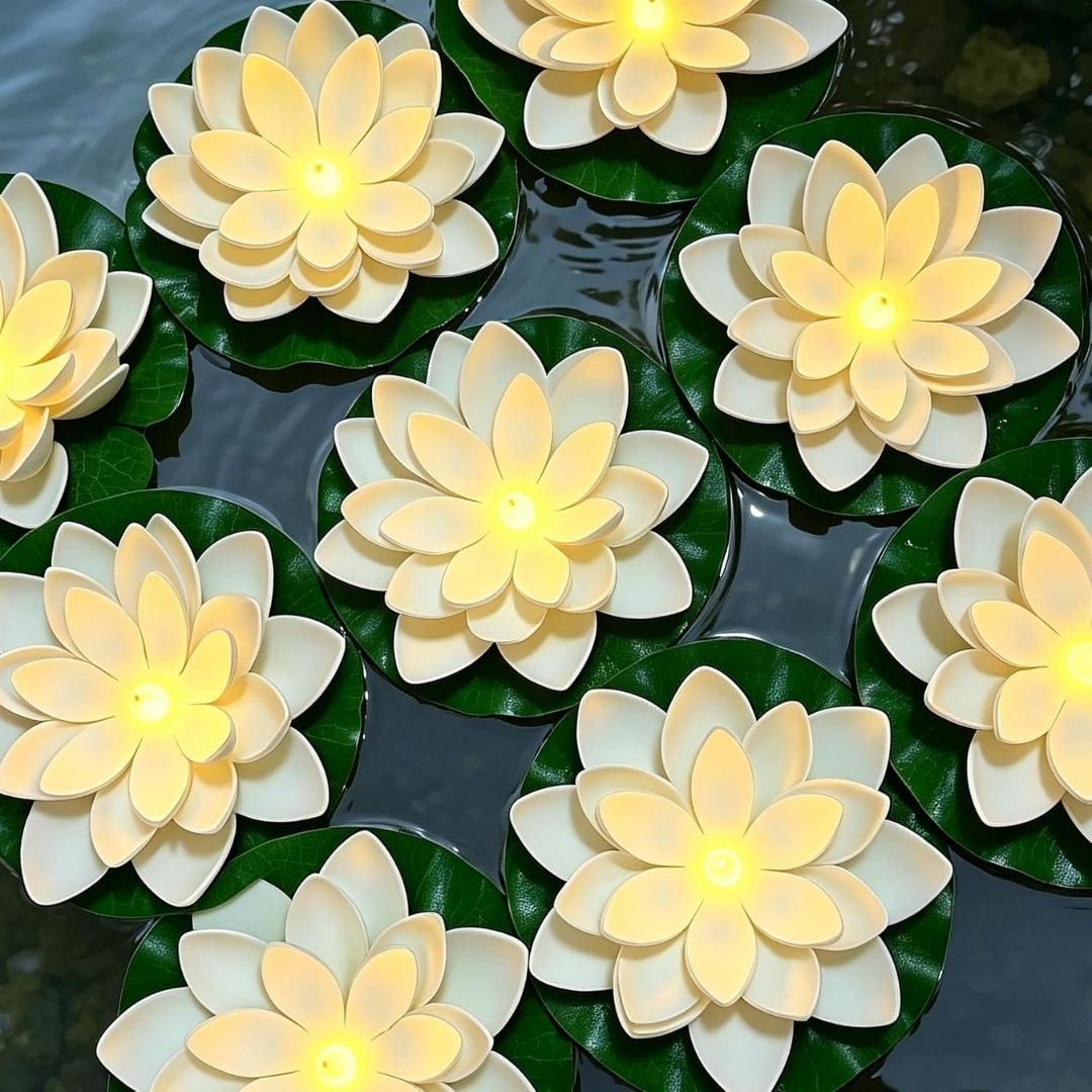 Schwimmende Lotusleuchte – Dekorativ LED-dammlampa med naturtrogen design